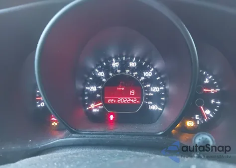 2014 Kia Soul из США, поврежденный, VIN KNDJN2A21E7737286